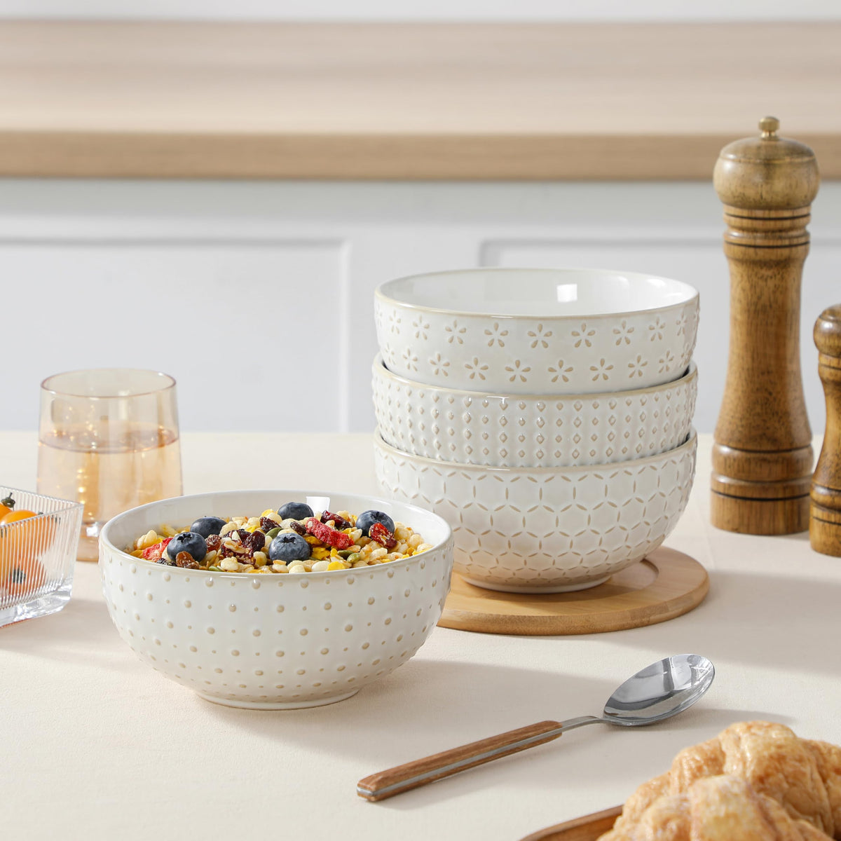 30 Ounce Ceramic Soup Bowls Set of 4 O875