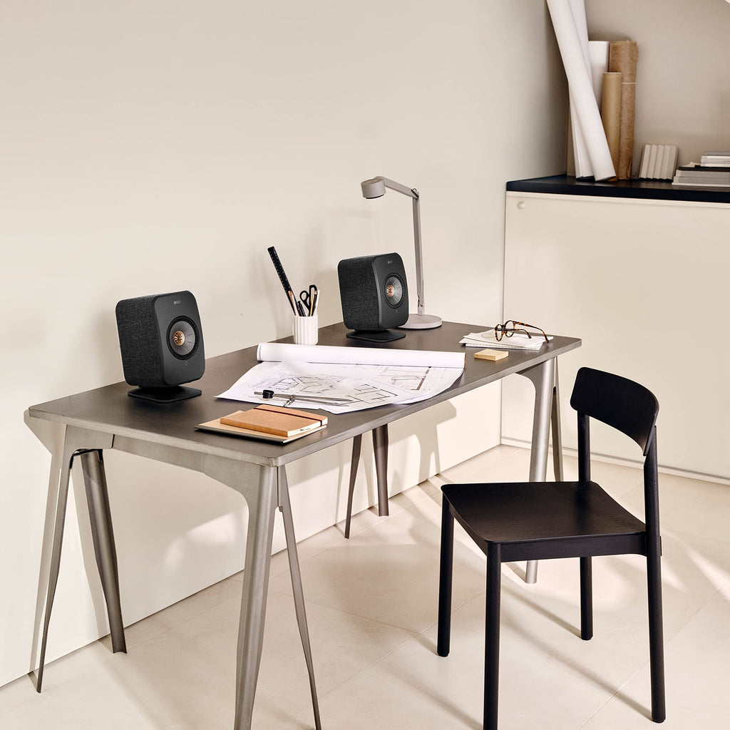 Carbon Black Wireless Bookshelf Speakers J886